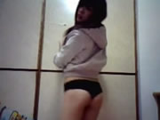 Cutie Korea Tampilkan di Cam